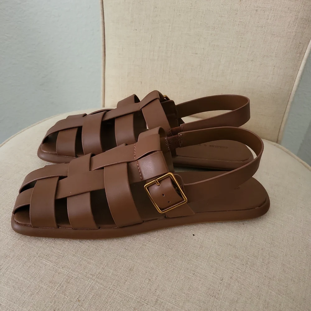 Sandals - Picture 2 of 4